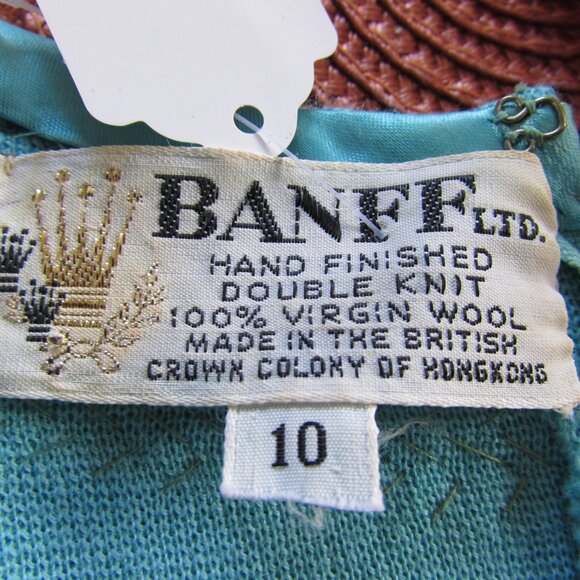 Amazing Turquoise Knit Tunic & Shorts Sequin Trim 1970 Era - Picture 14 of 14